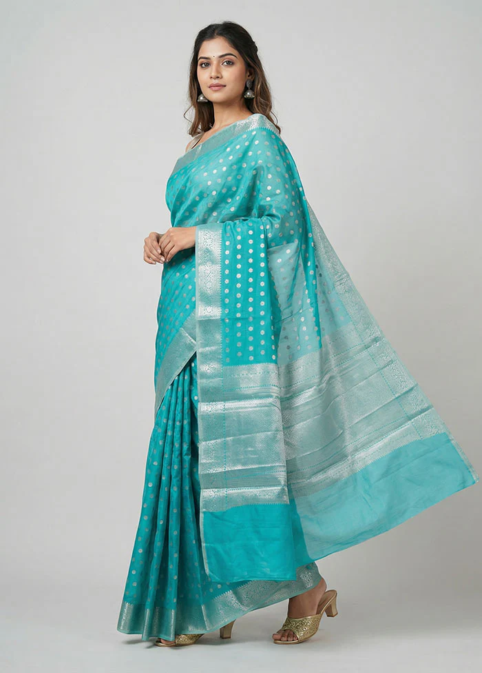 Green Handloom Dupion Silk Saree With Blouse Piece