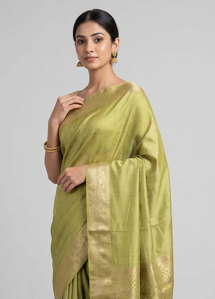 Green Handloom Dupion Pure Silk Saree With Blouse Piece - Image 2