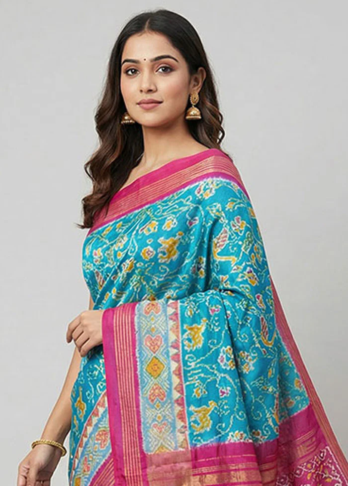 Green Handloom Ikkat Pure Silk Saree With Blouse Piece - Image 2