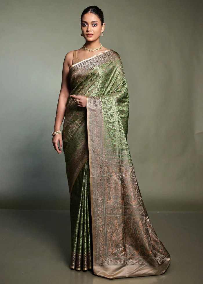 Green Handloom Jamewar Pure Silk Saree With Blouse Piece - Image 2