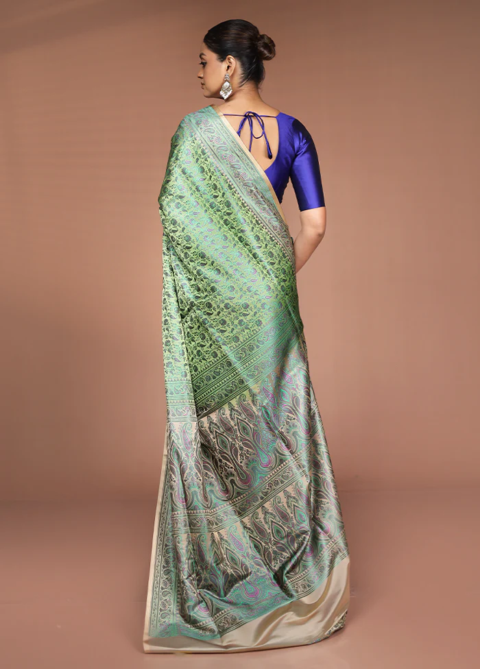 Green Handloom Jamewar Pure Silk Saree With Blouse Piece - Image 3