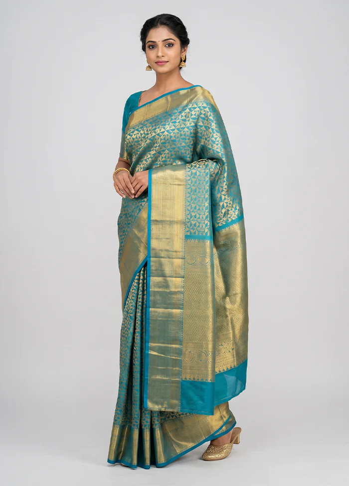 Green Handloom Kanchipuram Pure Silk Saree With Blouse Piece