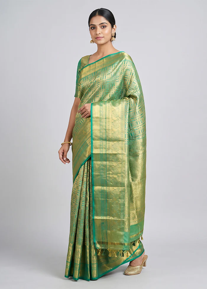 Green Handloom Kanchipuram Pure Silk Saree With Blouse Piece