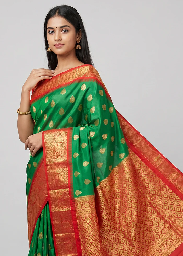 Green Handloom Kanchipuram Pure Silk Saree With Blouse Piece - Image 2