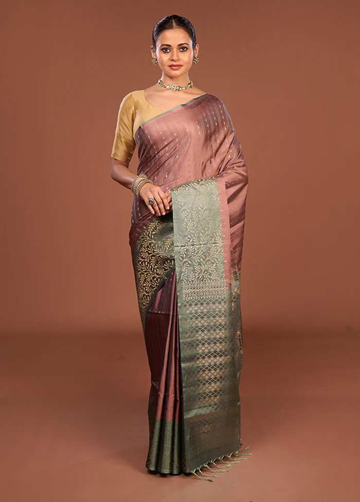 Green Handloom Kanchipuram Pure Silk Saree With Blouse Piece - Image 2