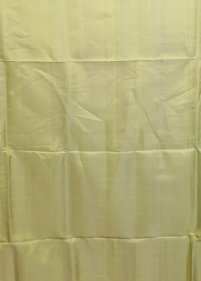 Green Handloom Kanchipuram Pure Silk Saree With Blouse Piece - Image 5