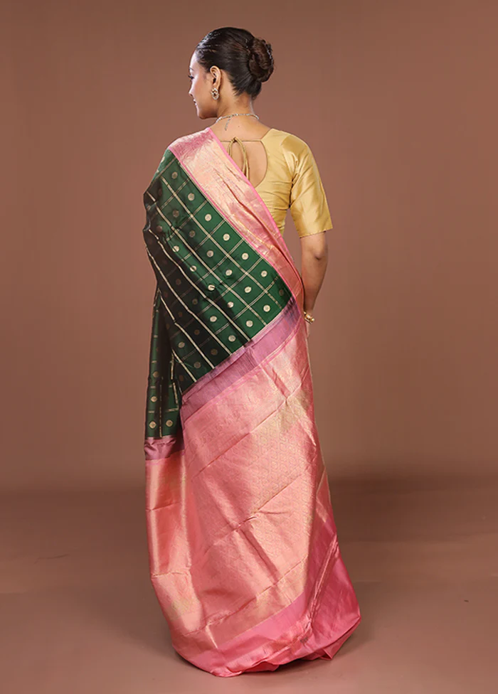 Green Handloom Kanchipuram Pure Silk Saree With Blouse Piece - Image 3