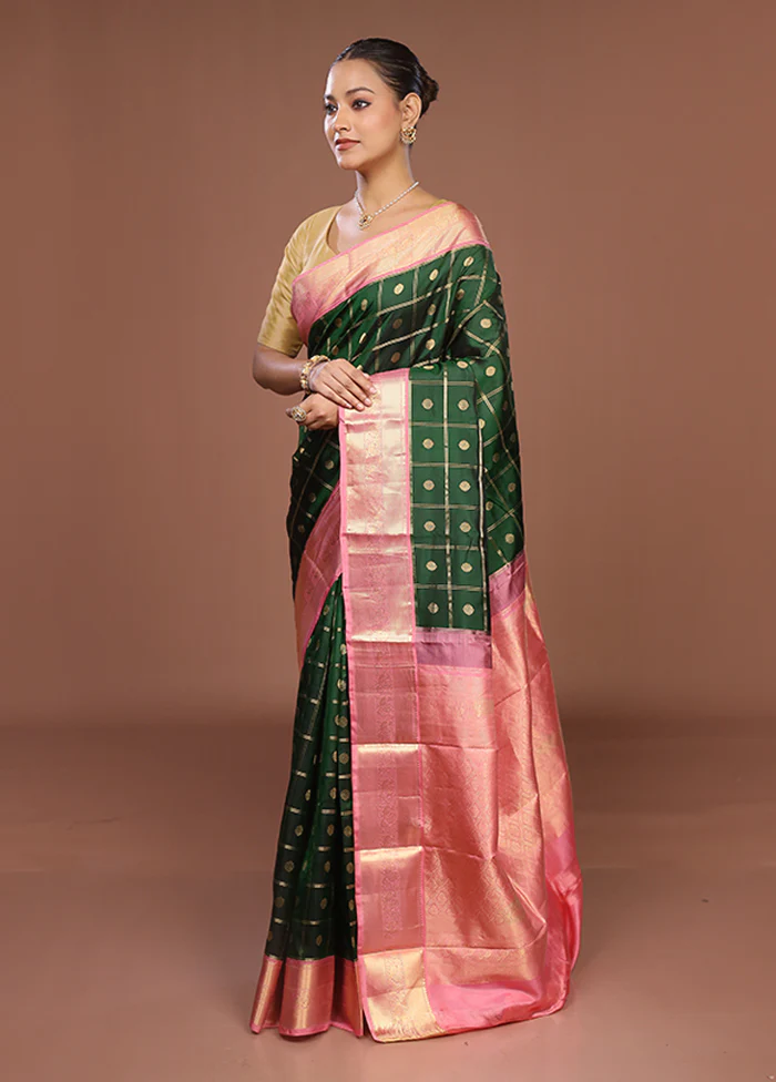 Green Handloom Kanchipuram Pure Silk Saree With Blouse Piece - Image 4