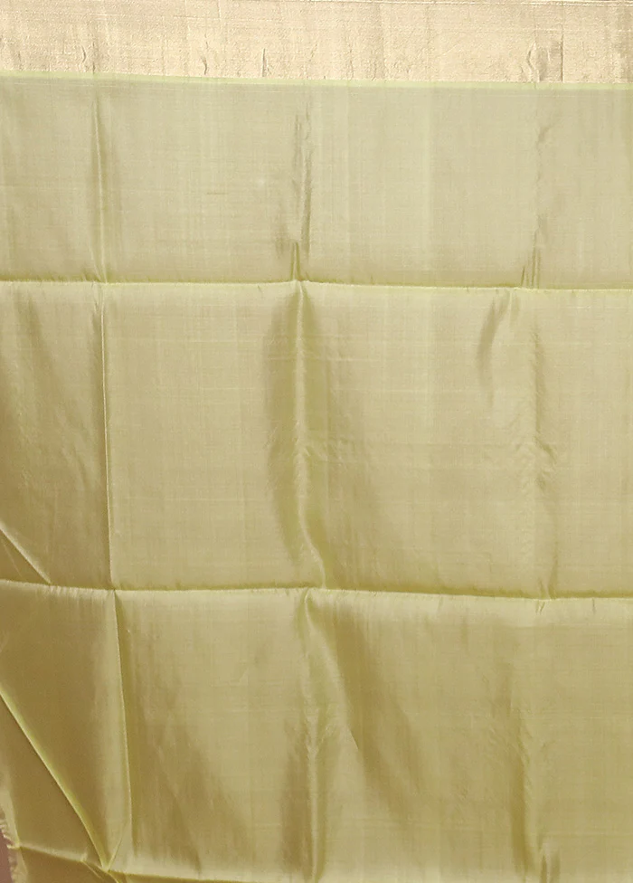 Green Handloom Kanjivaram Pure Silk Saree With Blouse Piece - Image 5