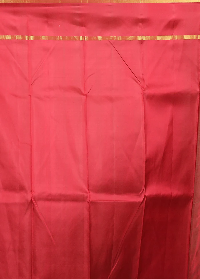 Green Handloom Kanjivaram Pure Silk Saree With Blouse Piece - Image 5