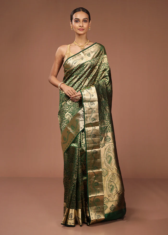 Green Handloom Kanjivaram Pure Silk Saree With Blouse Piece - Image 2