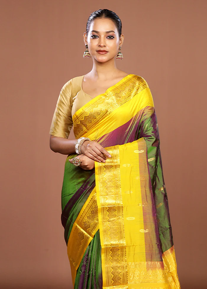 Green Handloom Kanjivaram Pure Silk Saree With Blouse Piece