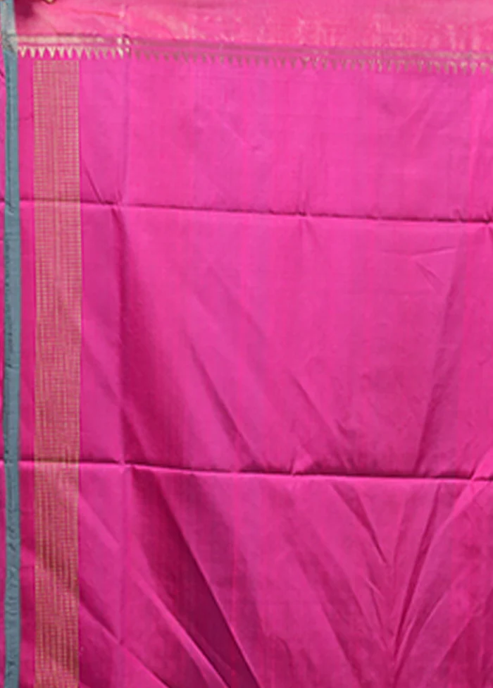 Green Handloom Kanjivaram Pure Silk Saree With Blouse Piece - Image 5