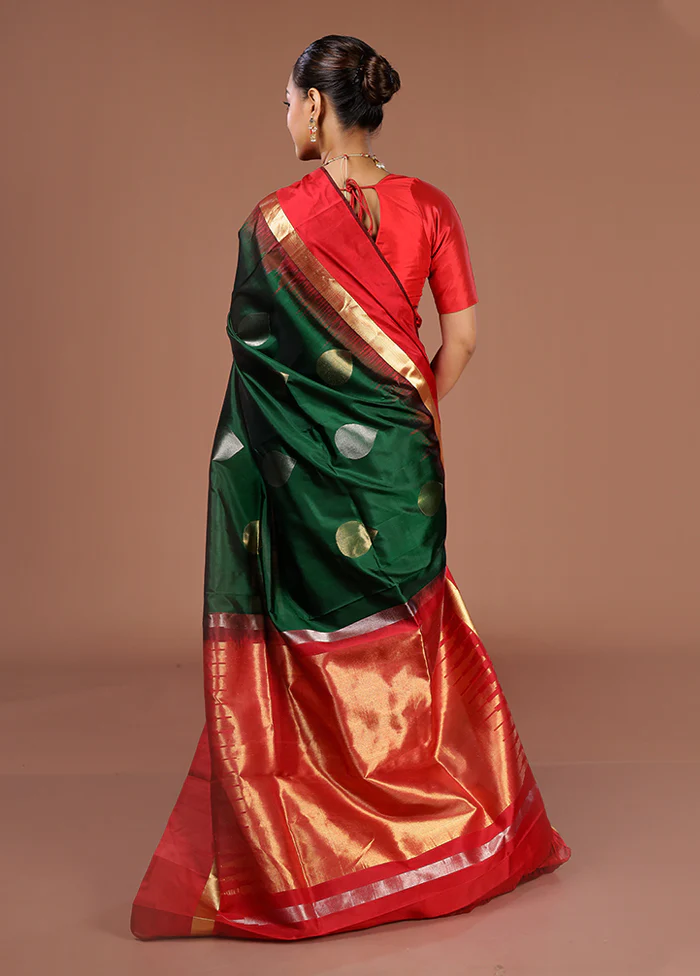 Green Handloom Kanjivaram Pure Silk Saree With Blouse Piece - Image 3