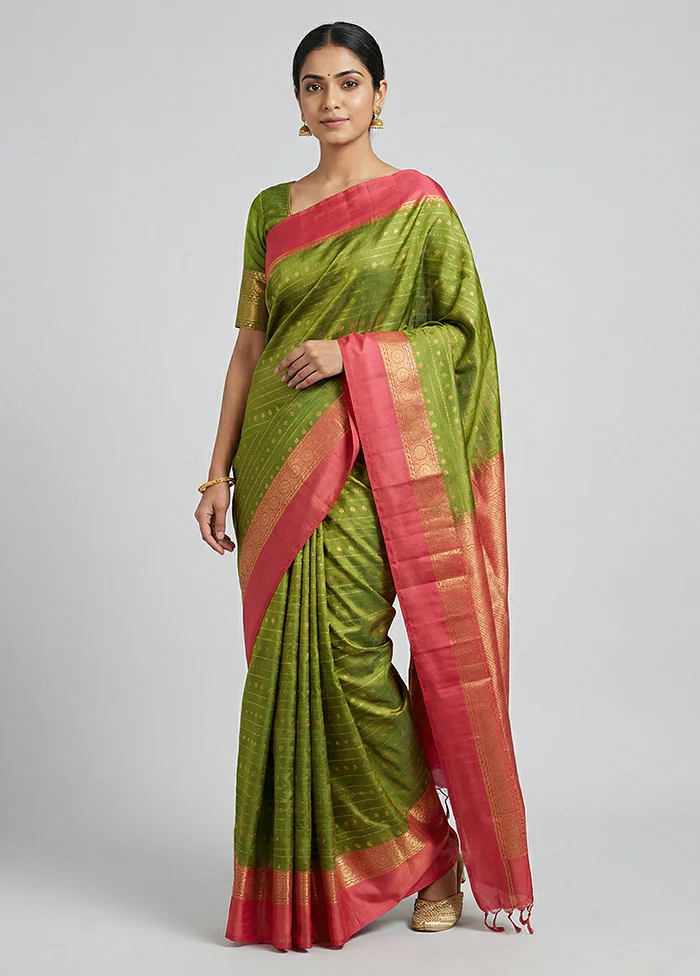 Green Handloom Kanjivaram Pure Silk Saree With Blouse Piece