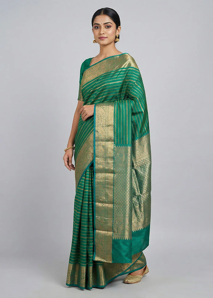 Green Handloom Kanjivaram Pure Silk Saree With Blouse Piece