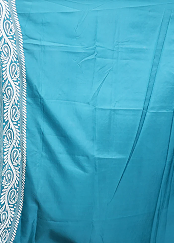 Green Handloom Kantha Stitch Pure Silk Saree With Blouse Piece - Image 5