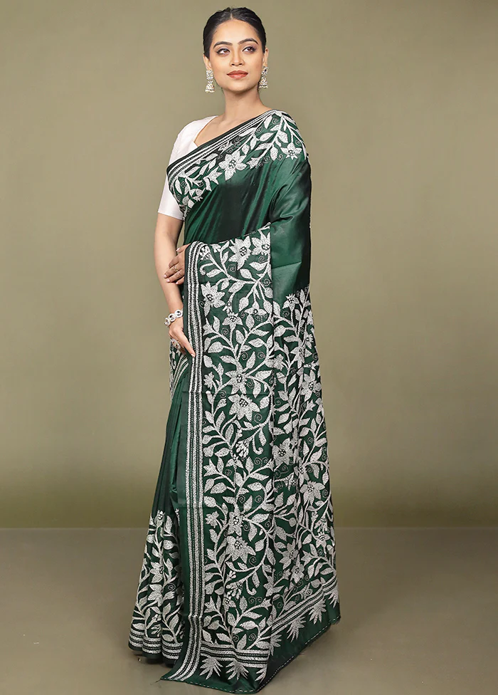 Green Handloom Kantha Stitch Pure Silk Saree With Blouse Piece - Image 4