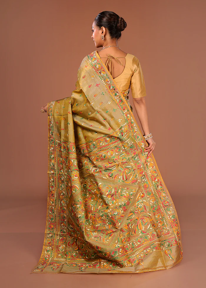 Green Handloom Kantha Stitch Pure Silk Saree With Blouse Piece - Image 3
