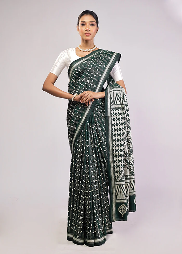 Green Handloom Kantha Stitch Pure Silk Saree With Blouse Piece - Image 2