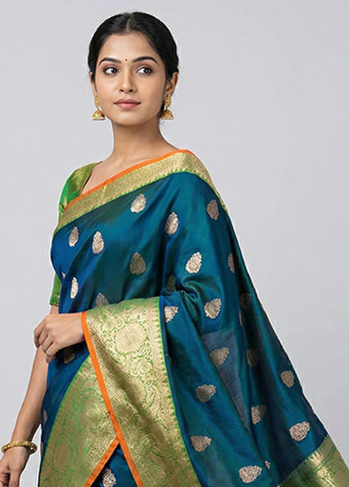 Green Handloom Katan Pure Silk Saree With Blouse Piece - Image 2