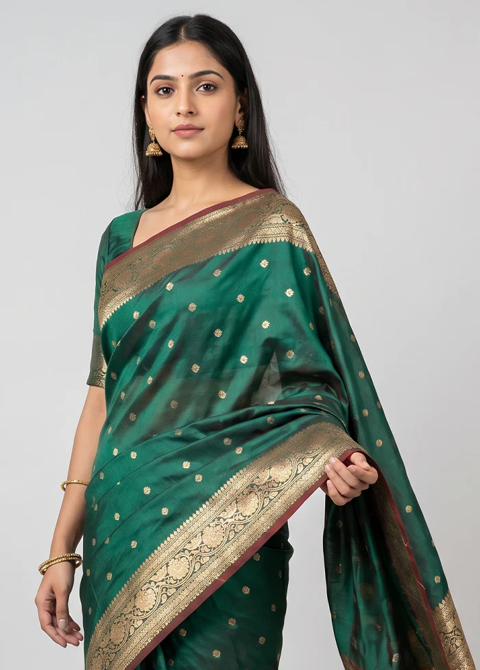Green Handloom Katan Pure Silk Saree With Blouse Piece - Image 2
