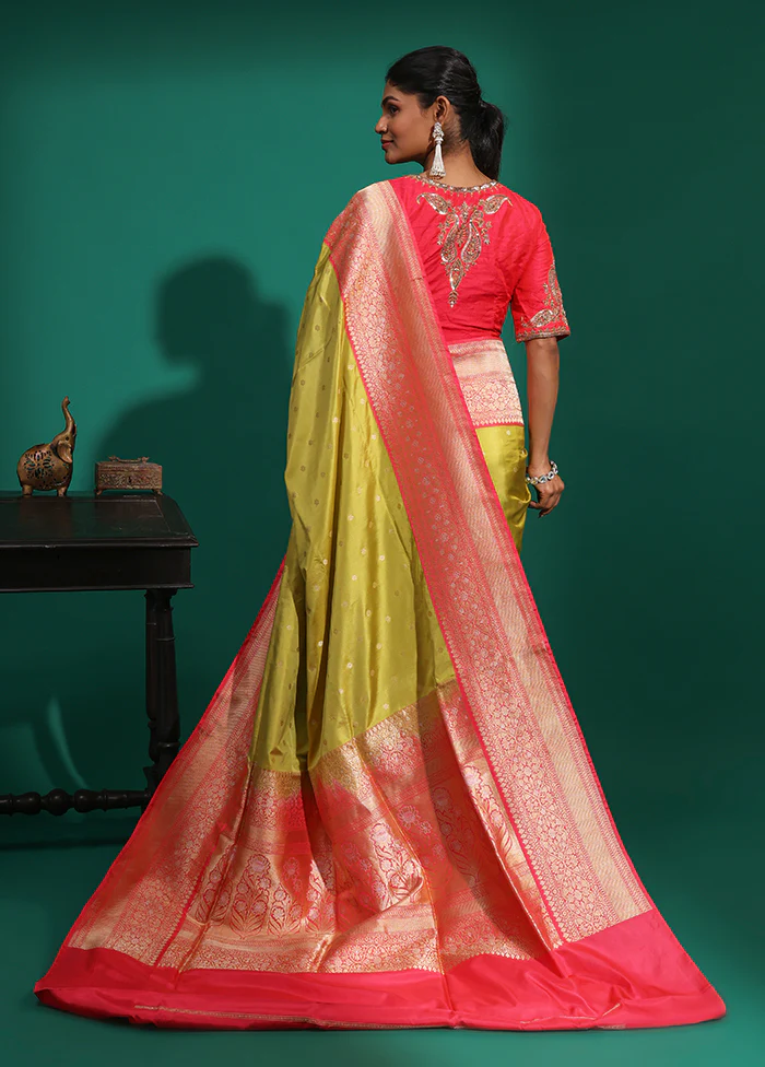 Green Handloom Katan Pure Silk Saree With Blouse Piece - Image 3