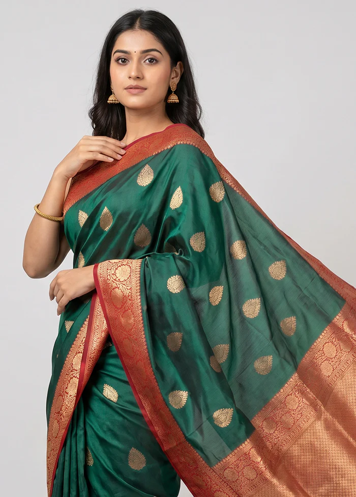 Green Handloom Katan Pure Silk Saree With Blouse Piece - Image 2