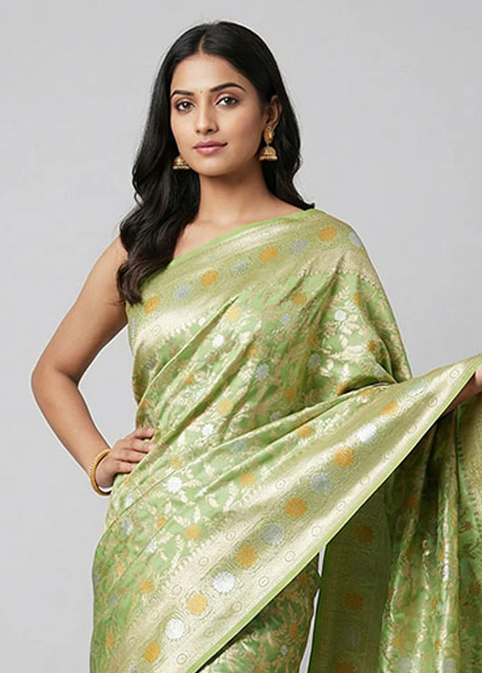 Green Handloom Katan Pure Silk Saree With Blouse Piece - Image 2