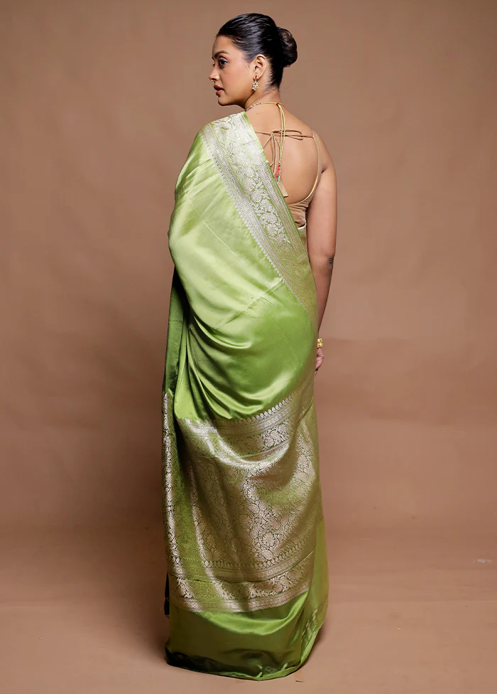 Green Handloom Katan Pure Silk Saree With Blouse Piece - Image 3