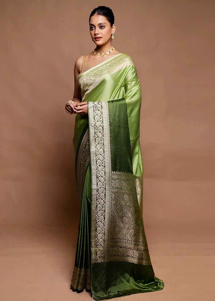 Green Handloom Katan Pure Silk Saree With Blouse Piece - Image 4