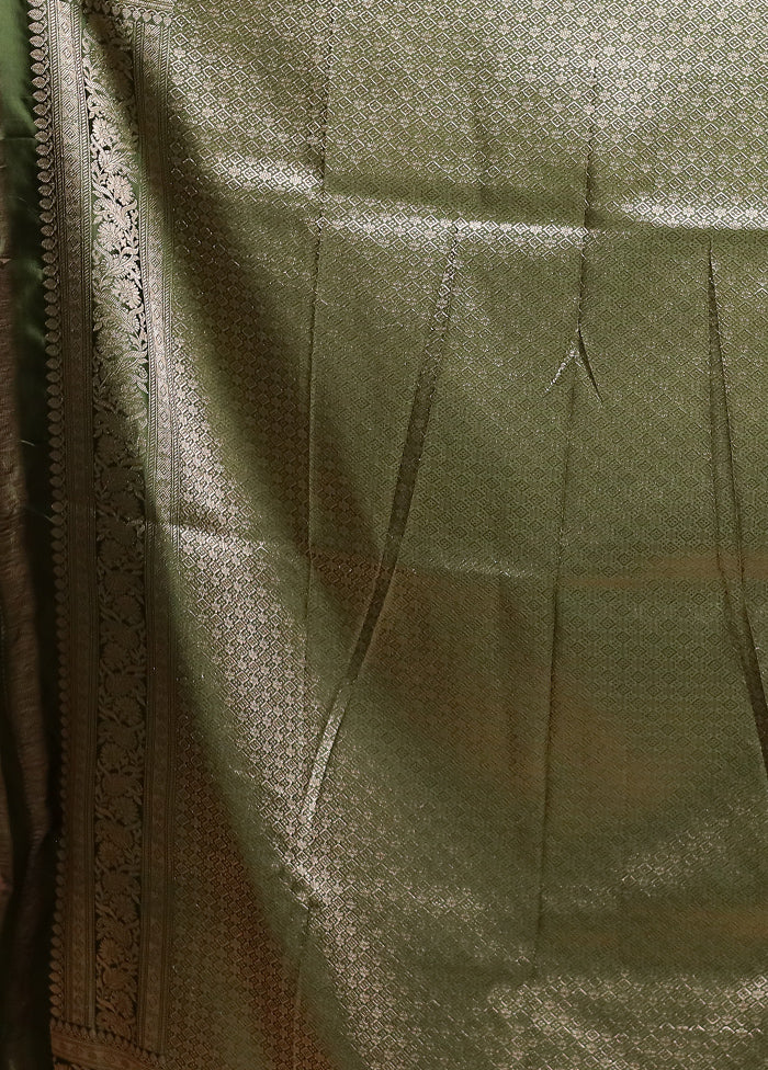 Green Handloom Katan Pure Silk Saree With Blouse Piece - Image 5