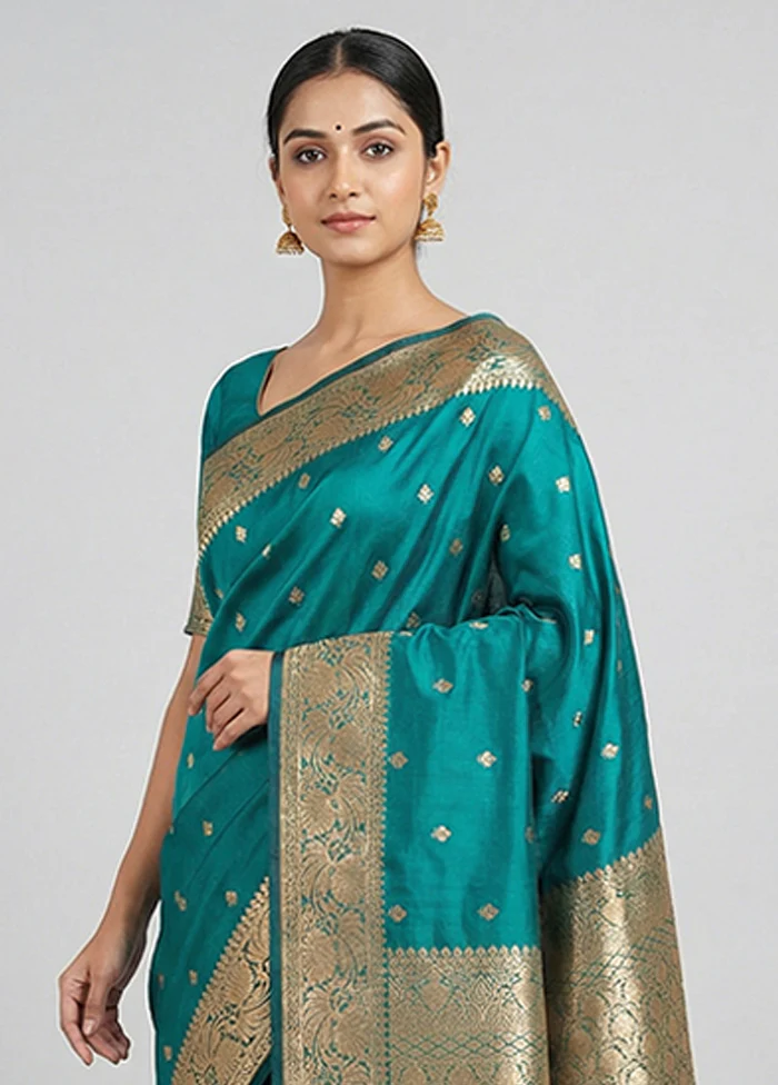 Green Handloom Katan Pure Silk Saree With Blouse Piece - Image 2