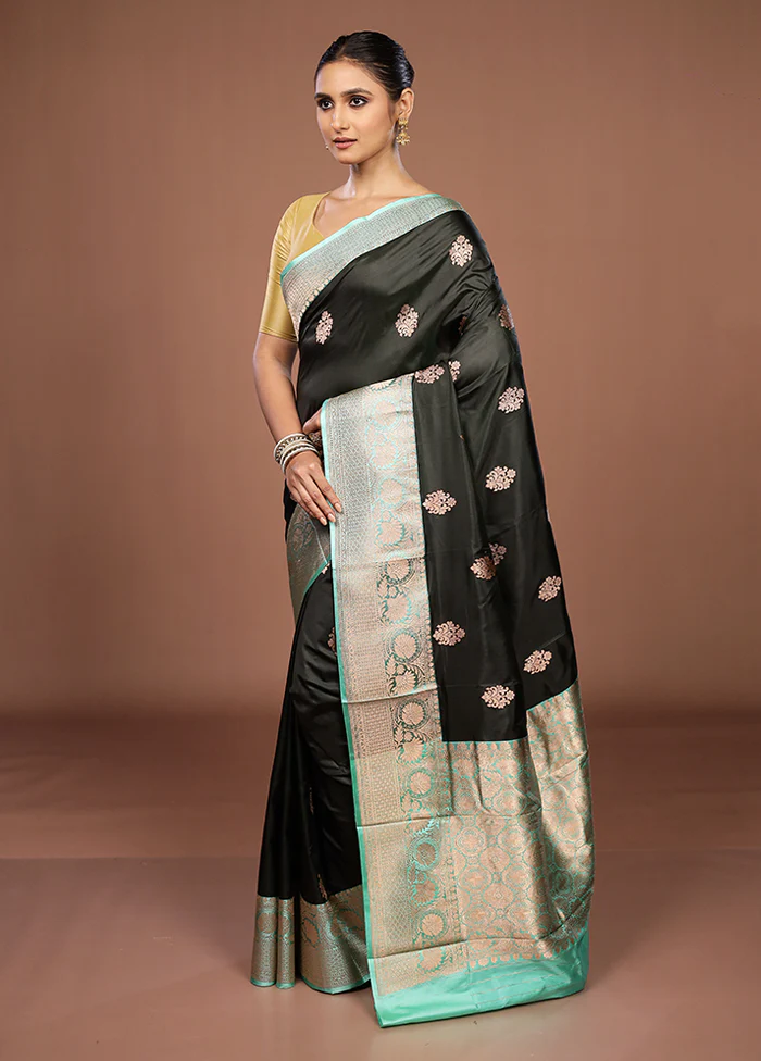 Black Handloom Katan Pure Silk Saree With Blouse Piece - Image 4