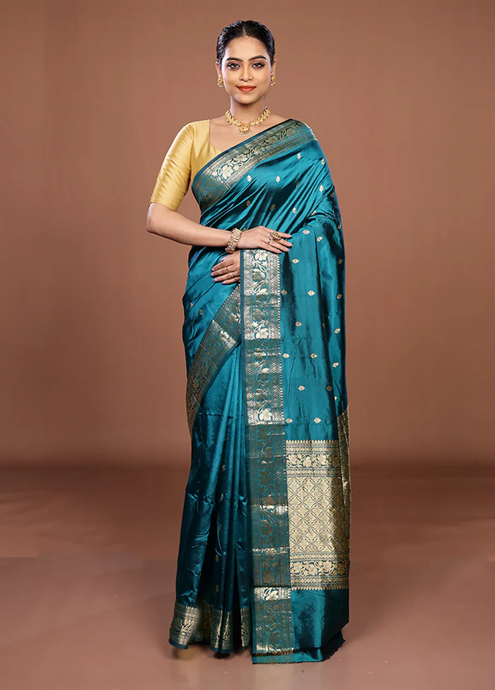 Green Handloom Katan Pure Silk Saree With Blouse Piece - Image 2
