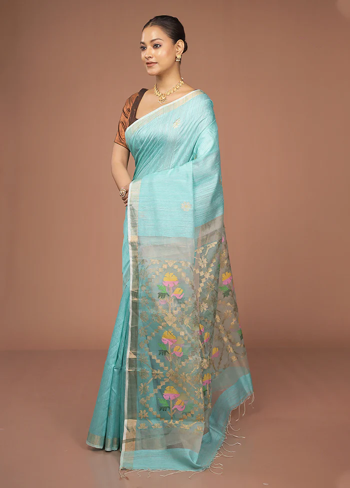 Green Handloom Matka Pure Silk Saree With Blouse Piece - Image 4