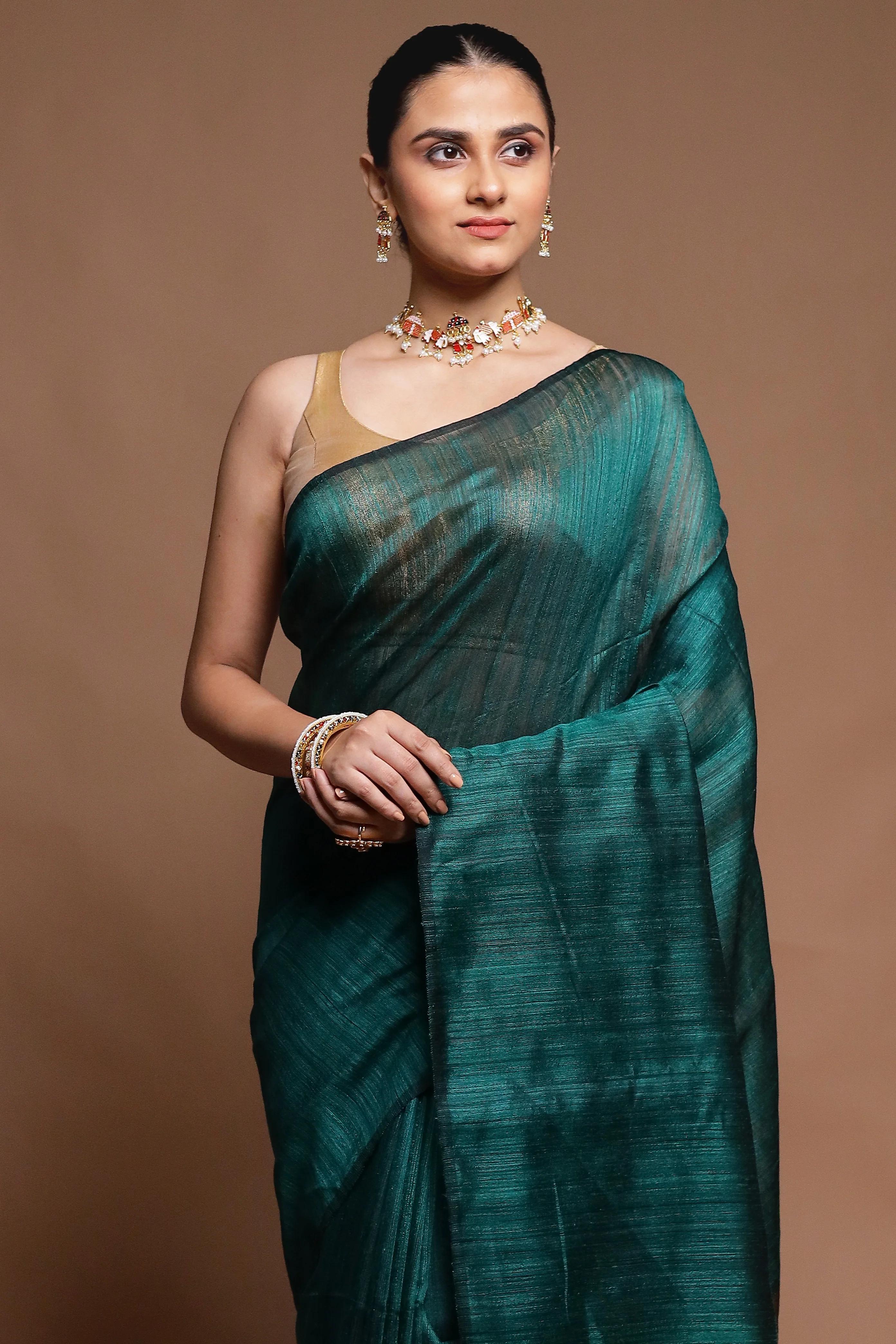 Green Handloom Matka Pure Silk Saree With Blouse Piece - Image 2