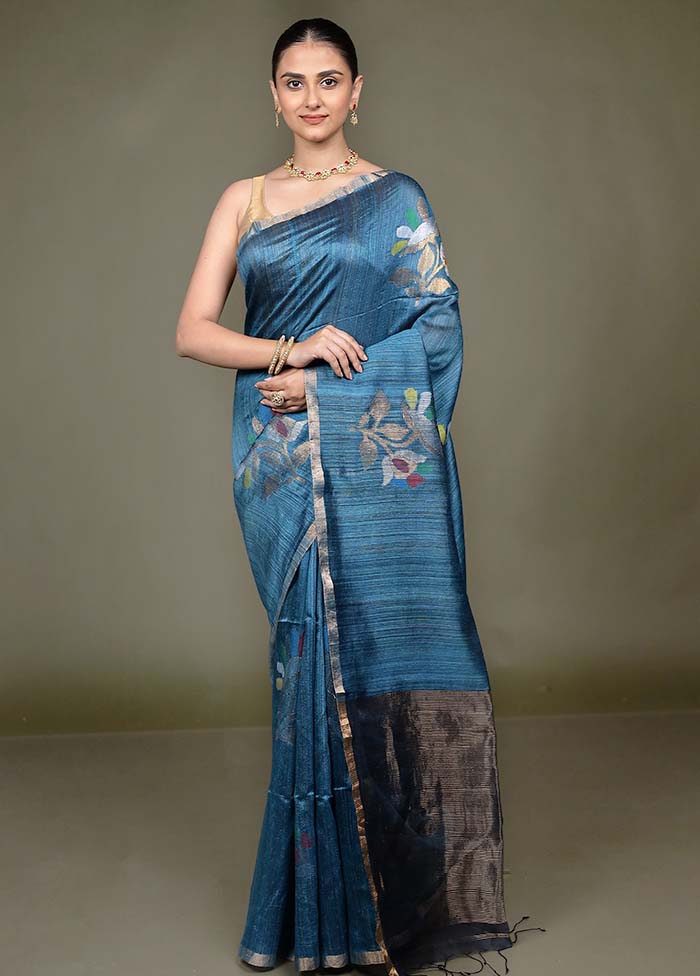 Green Handloom Matka Pure Silk Saree With Blouse Piece - Image 2