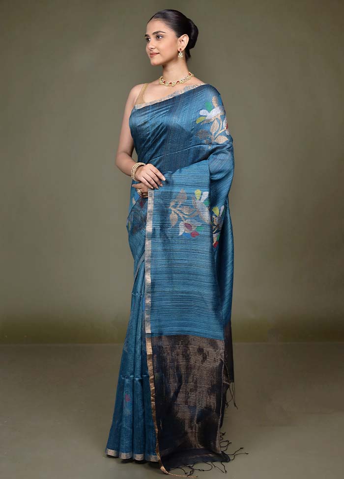 Green Handloom Matka Pure Silk Saree With Blouse Piece - Image 4