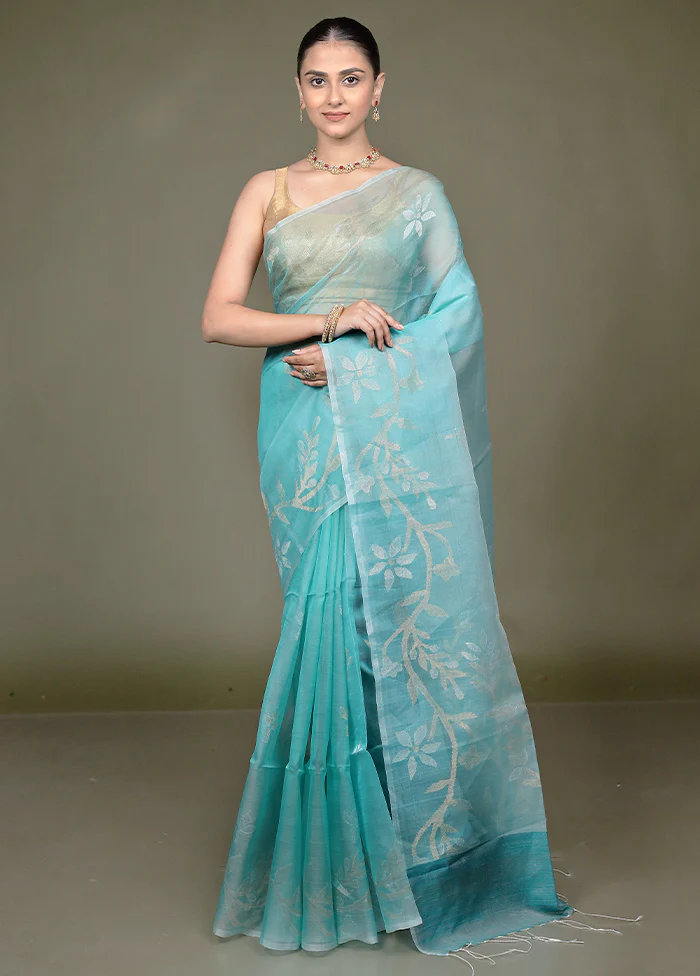 Green Handloom Matka Pure Silk Saree With Blouse Piece - Image 2