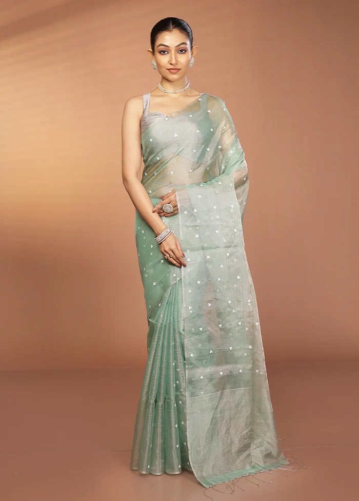 Green Handloom Matka Pure Silk Saree With Blouse Piece - Image 2