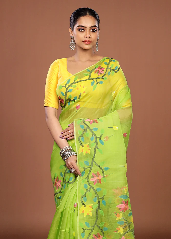 Green Handloom Matka Pure Silk Saree With Blouse Piece