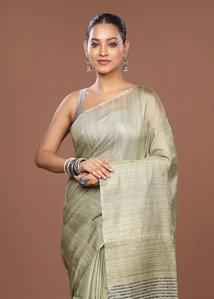 Green Handloom Matka Pure Silk Saree With Blouse Piece