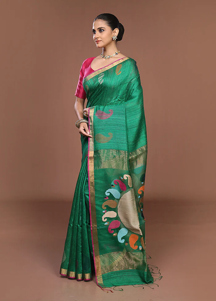 Green Handloom Matka Pure Silk Saree With Blouse Piece - Image 4