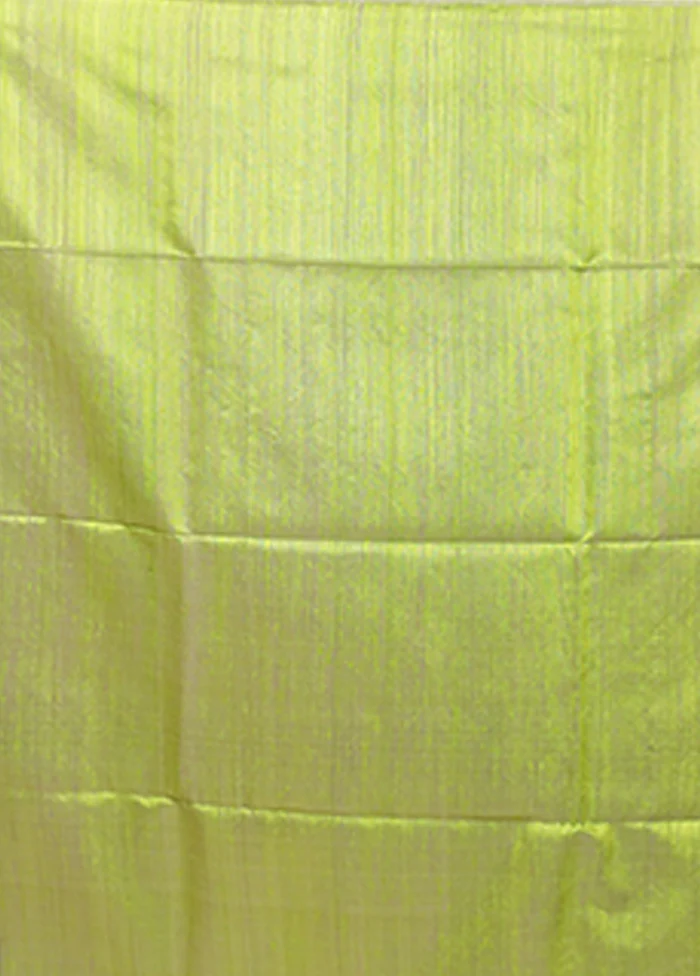 Green Handloom Matka Pure Silk Saree With Blouse Piece - Image 5