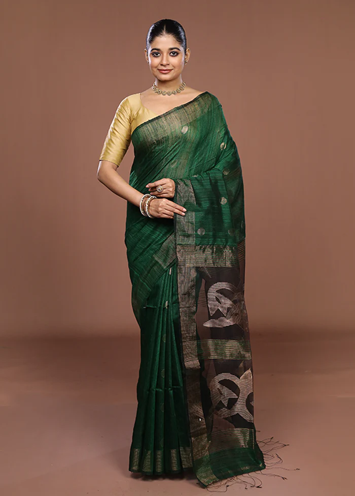 Green Handloom Matka Pure Silk Saree With Blouse Piece - Image 2