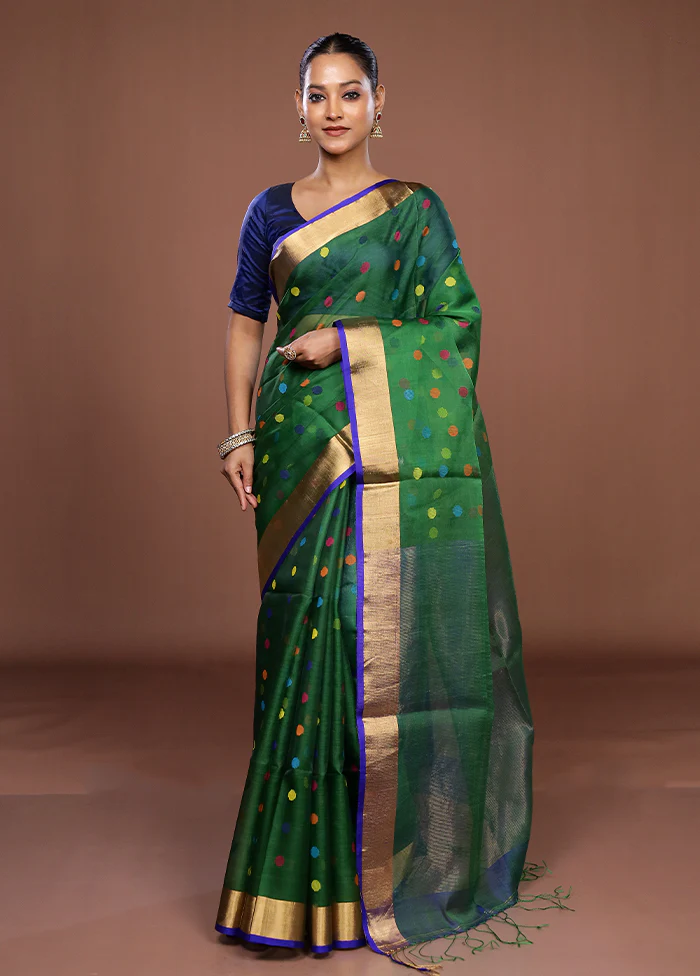 Green Handloom Matka Pure Silk Saree With Blouse Piece - Image 2