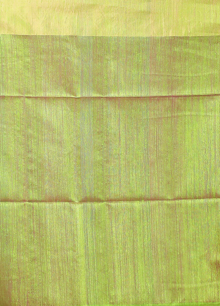 Green Handloom Matka Pure Silk Saree With Blouse Piece - Image 5