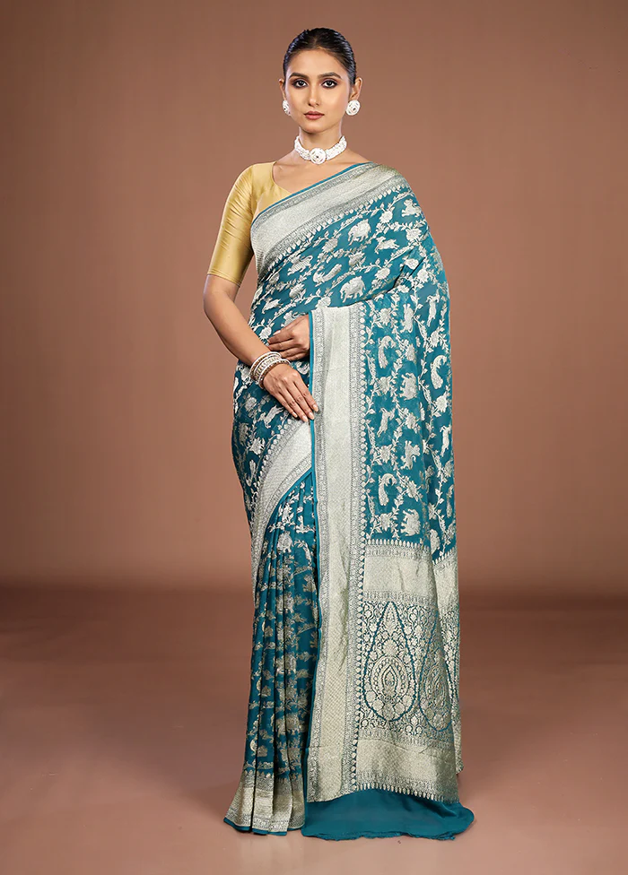 Green Handloom Pure Georgette Saree With Blouse Piece - Image 2