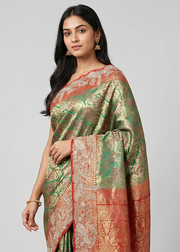 Green Handloom Pure Georgette Saree With Blouse Piece - Image 2